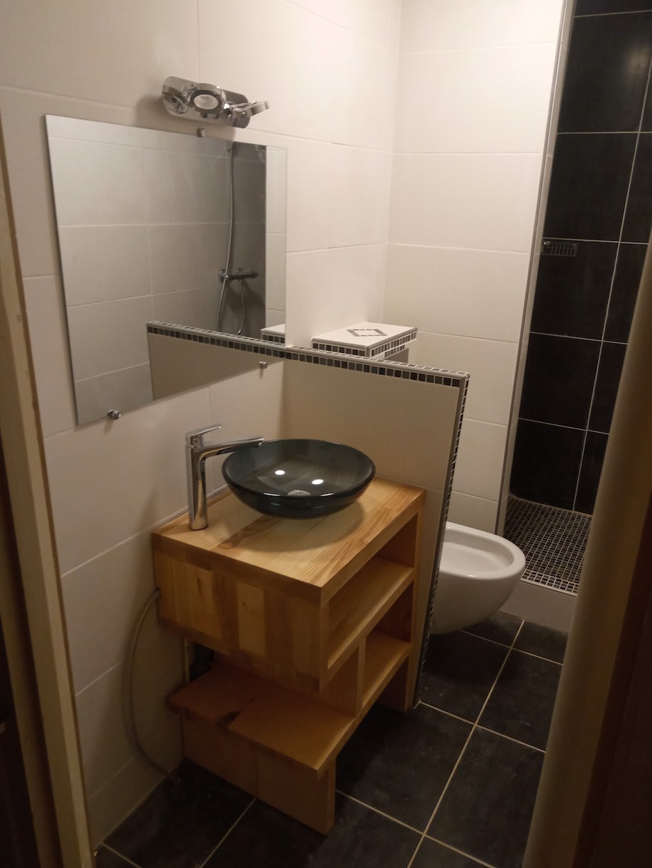 Meuble vasque en Frêne sur-mesures