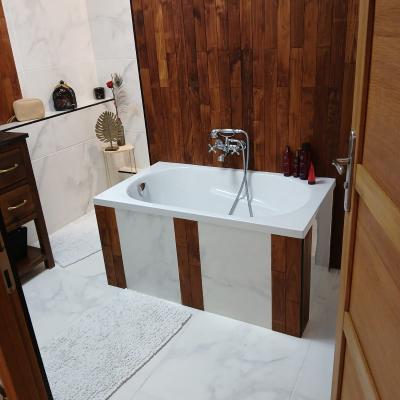 Carrelage Salle de bain Marbre / Frêne Massif